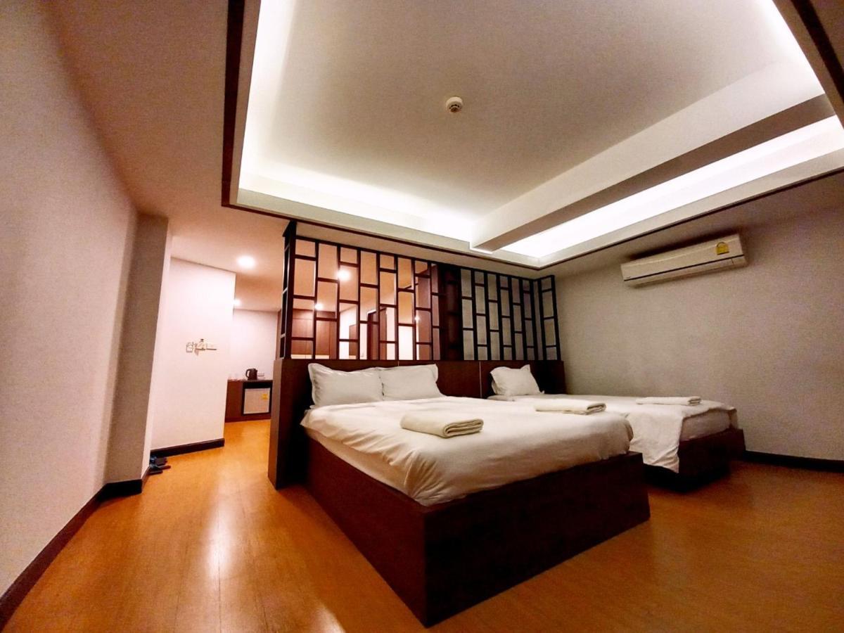 Chorlada Lanna Hotel Chiang Mai Extérieur photo